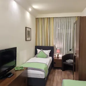 Auenwald Hotel Und Apartmenthaus *** Leipzig